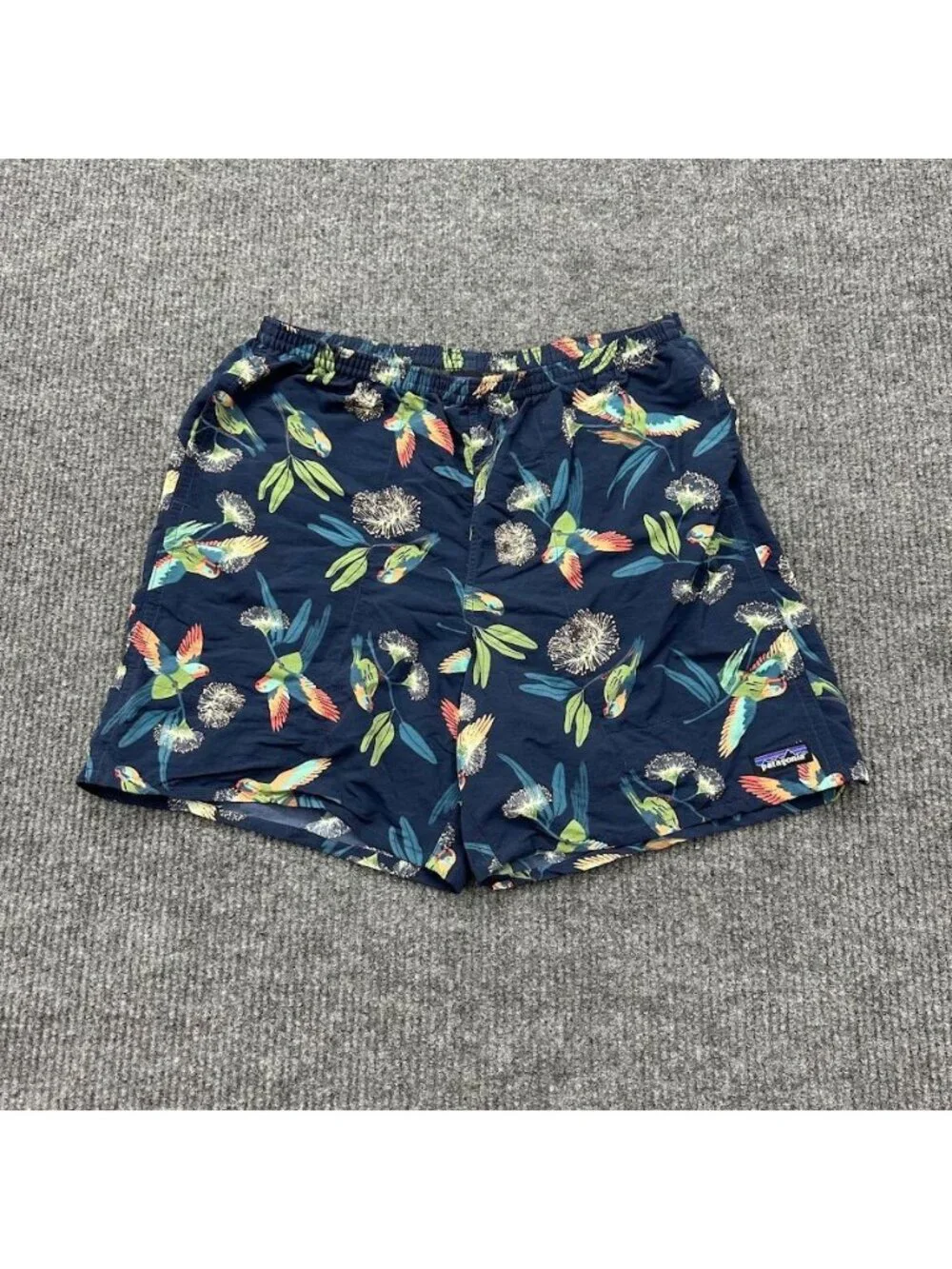 Patagonia Baggies Shorts Tropical Parrot Bird Print Swim Trunks Lined Mens Large